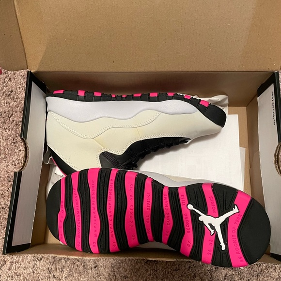 Jordan sneakers kids/Womens